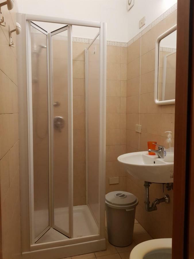 3 Lati Di Pitagora B&B Rome Luaran gambar