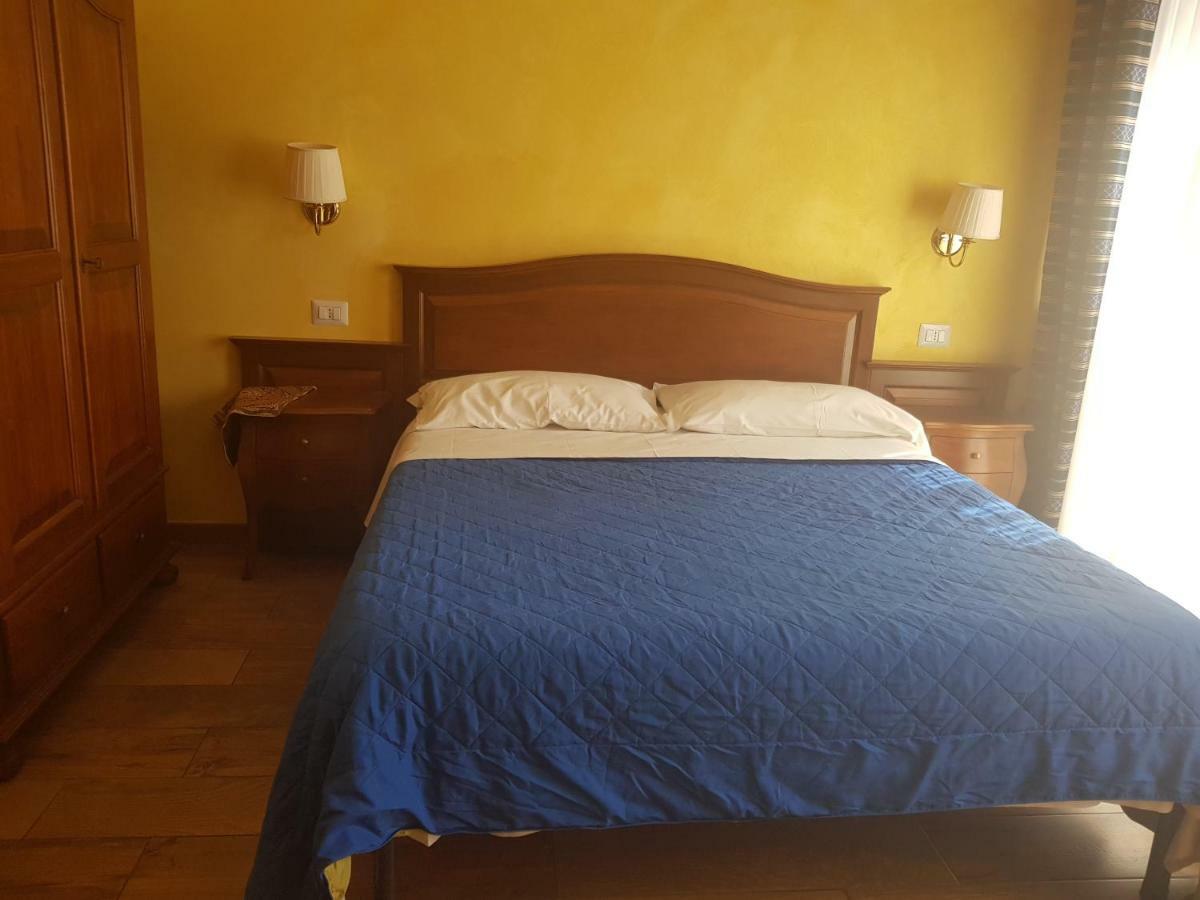 3 Lati Di Pitagora B&B Rome Luaran gambar